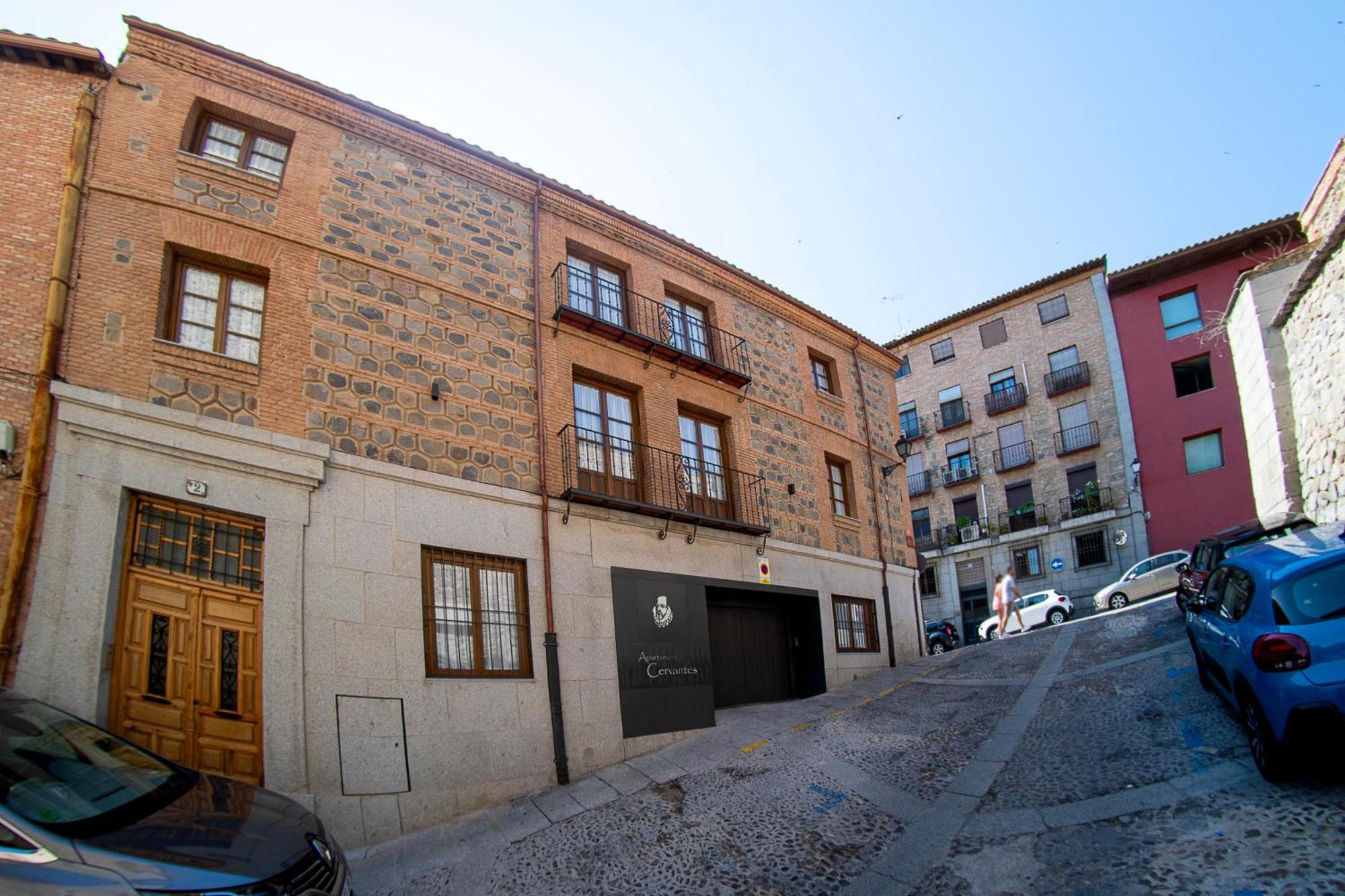 Cervantes 5 Collection - Greco Aparcamiento En El Edificio 托萊多 外观 照片